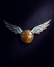 Load image into Gallery viewer, Golden Golfing Snitch Ball Marker