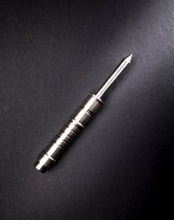 Load image into Gallery viewer, Skully-Saber Divot Tool