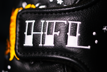 Load image into Gallery viewer, Black Tattoo Kraken Putter Cover
