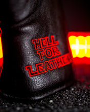 Load image into Gallery viewer, Vader-Skully Mallet Cover Special Carbon
