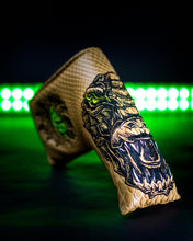 Load image into Gallery viewer, The Croc Blade Brown Special
