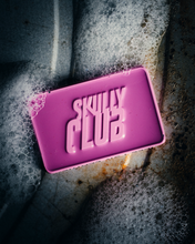 Load image into Gallery viewer, Skully Club Soap Ball Marker
