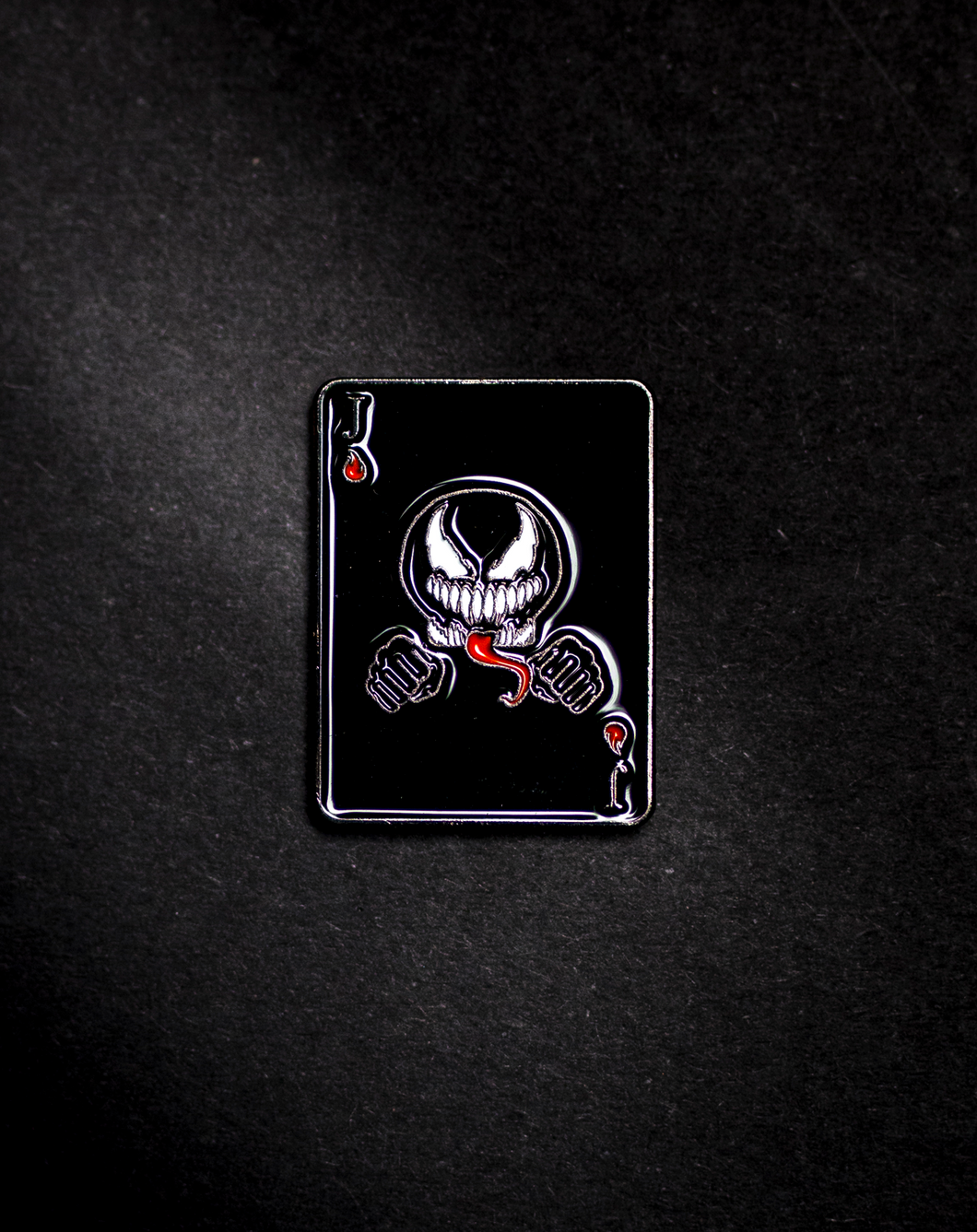 Venom-Skully Playing Card Ball Marker